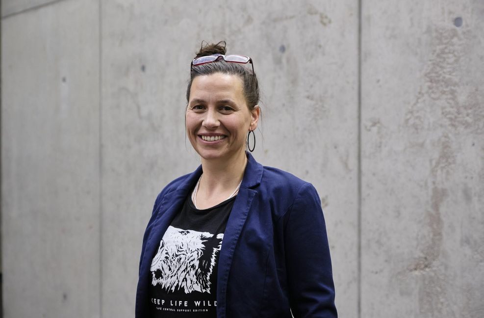 Franka Kretschmer, Jahrgang 1981, tritt in Magdeburg als parteilose Direktkandidatin an. Kretschmer wird von der Initiative „Brand New Bundestag“ unterstützt. Die Initiative fördert Kandidaten, die keine klassische Parteikarriere hinter sich haben und möchte dadurch die Diversität im Bundestag erhöhen.
 Foto: Marckus Gehrke