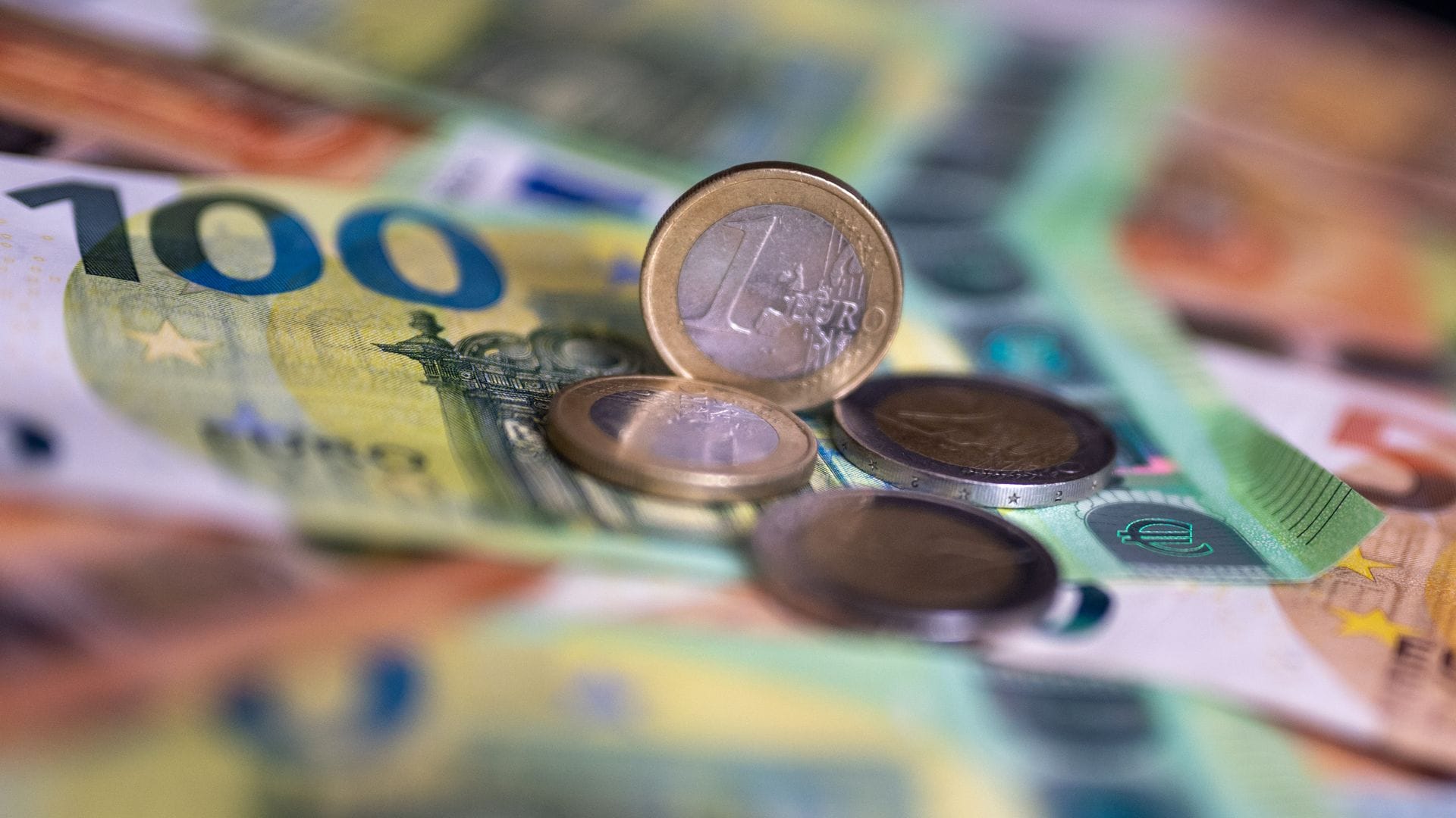 Nächste Rekordmarke geknackt: Das Geldvermögen der Privathaushalte in Deutschland wächst seit Jahren stetig. (Symbolbild)