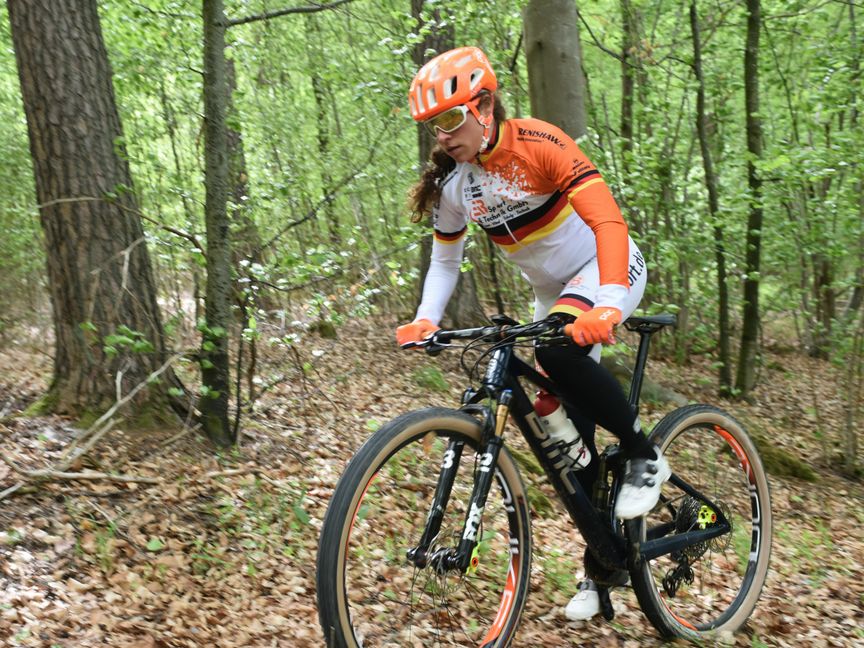 Der Bund Deutscher Radfahrer steht zu Lisa Brandau und schlägt dem DOSB vor, die Schönaicher Mountainbikerin Lisa Brandau für die Olympischen Spiele zu nominieren. Bild: Reichert