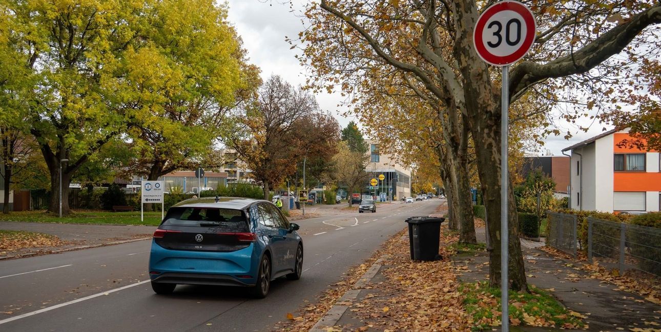 Auf einem Abschnitt der Mahdentalstraße gilt seit Kurzem Tempo 30.
