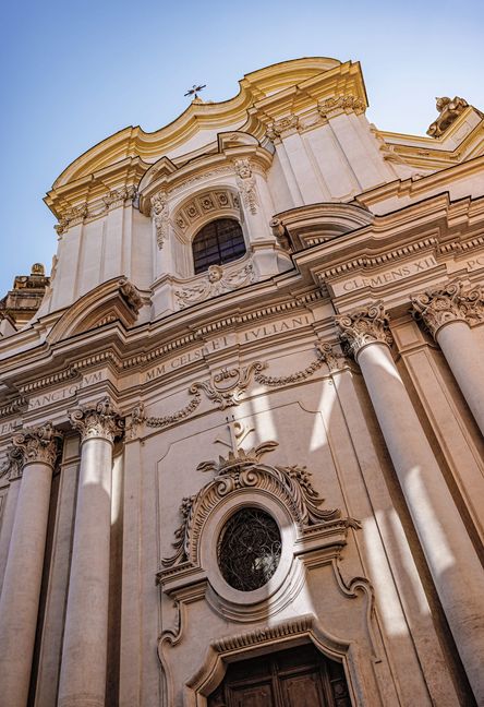Die Kirche Santi Celso e Giuliano im Herzen Roms.