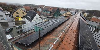 Rund 140 000 Euro hat die Solarstrom-Anlage gekostet. 	Bild: Stadt Holzgerlingen