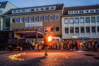 Prima Stimmung und Lichterzauber beim Sindelfinger Feuerabend.