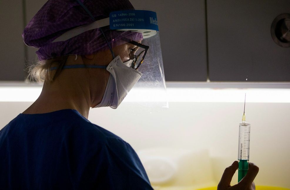 Auf den Intensivstationen in Baden-Württemberg liegen nach wie vor viele Covid-Patienten.
Foto: dpa/Thomas Banneyer