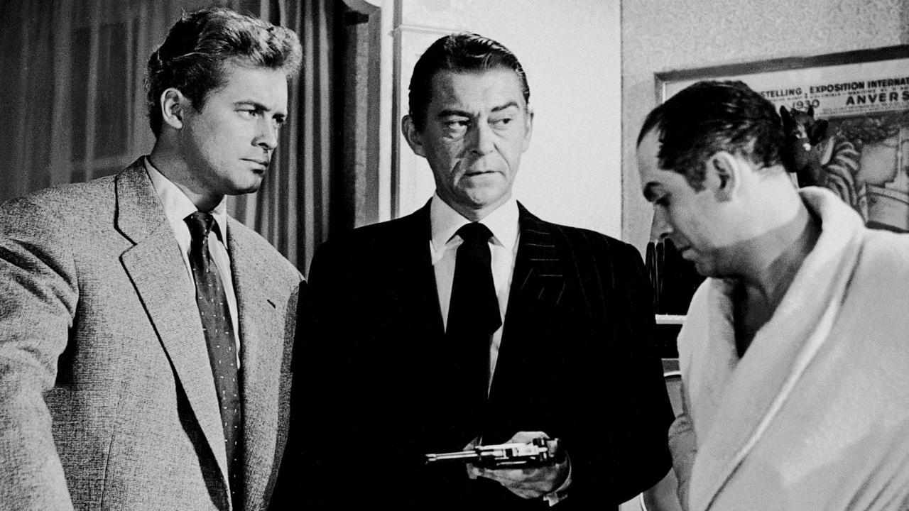 Die Herren Verbrecher planen einen Coup, bald hängen sie am Seil. Die Einbruch-Sequenz in „Rififi“ ist legendär und wurde mehrfach kopiert.    Bild: z