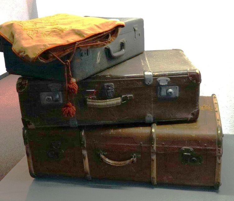 Kinder erleben bei der Museumsrallye an verschiedenen Stationen im Stadtmuseum, was Familien vor 100 Jahren für eine Auswanderung beachten und vorbereiten mussten.   Bild: Stadt Sindelfingen