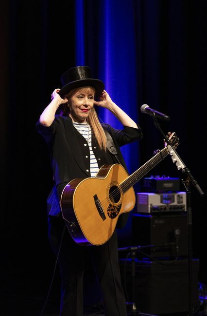Es ist das letzte Konzert ihrer Tournee, das Suzanne Veaga in Deutschland gibt.