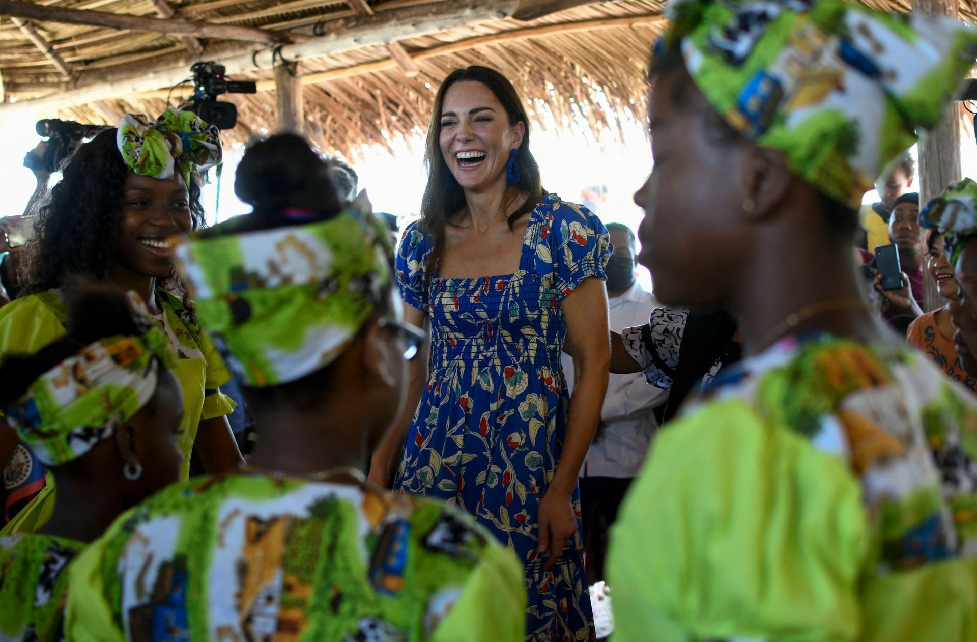 ... und trafen dort die Frauen des Dorfes, die zur Volksgruppe der Garifuna gehören.