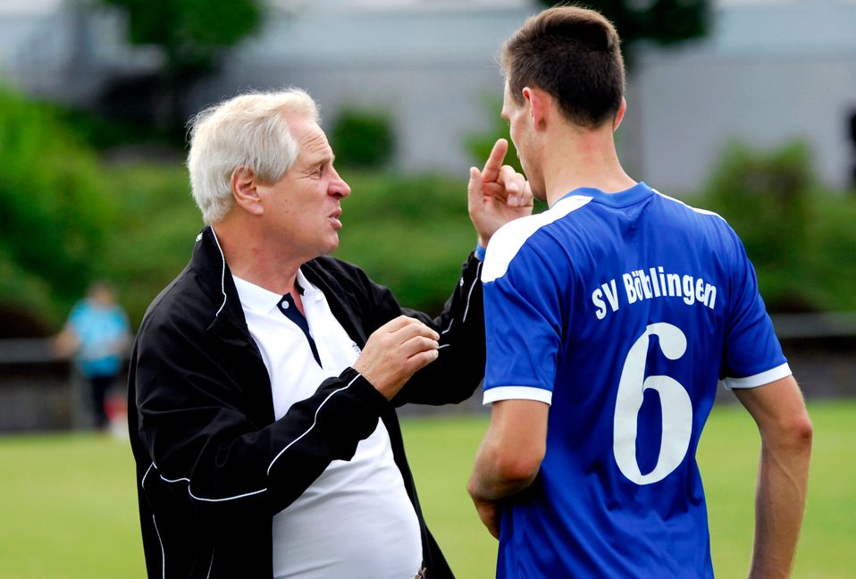 Bernd Hoffmann im Gespräch mit Philip Kalmbach. Bild: Photo 5/A