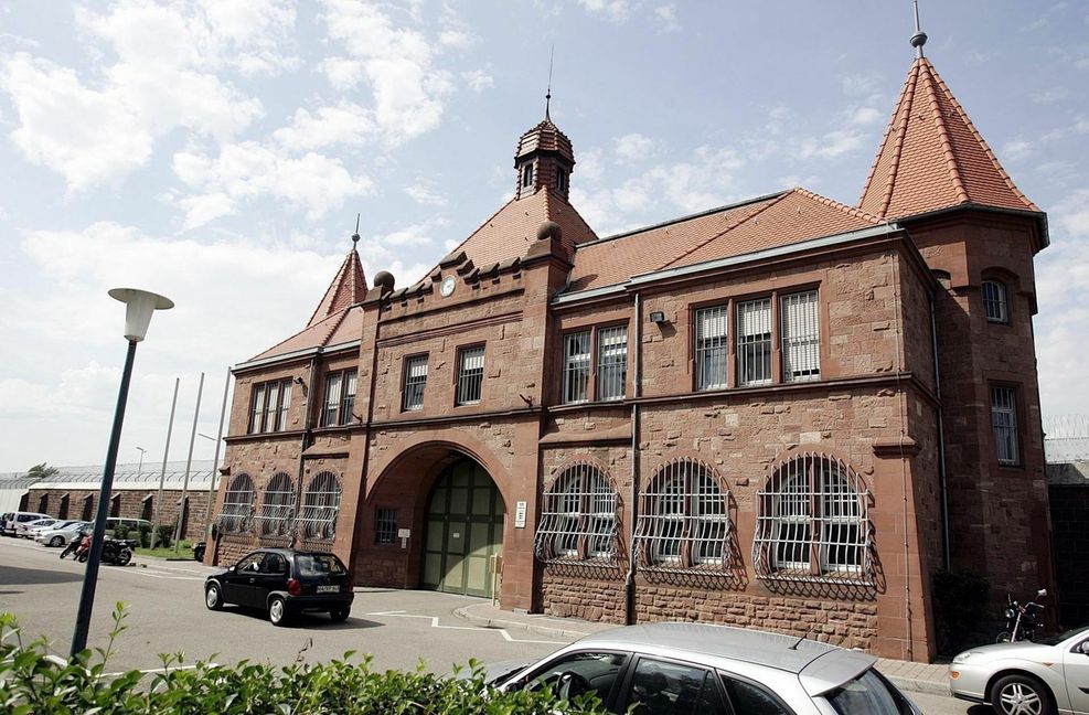 Im Mannheimer Gefängnis beginnt die freiwillige Reihentestung. Dort sind im April sechs Häftlinge positiv auf das Coronavirus getestet worden.