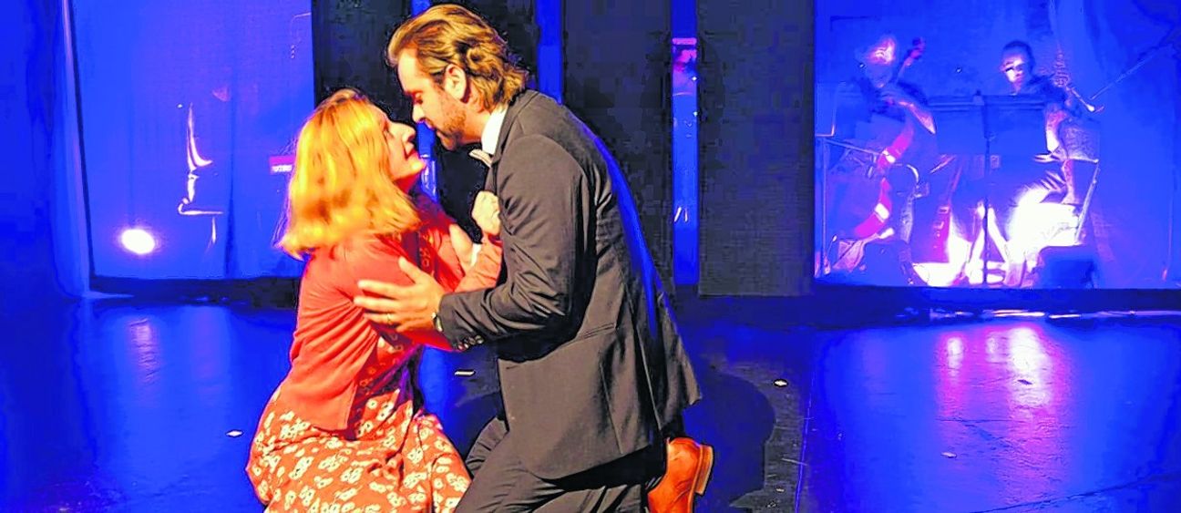 Die Junge Bühne Sindelfingen führt das Musical „Next to Normal“ bis zum 21. Juli noch neunmal im Sindelfinger Theaterkeller auf. Karten gibt es an der Abendkasse oder beim i-Punkt am Marktplatz, Telefon (0 70 31) 9 43 25. Bild: Stampe
