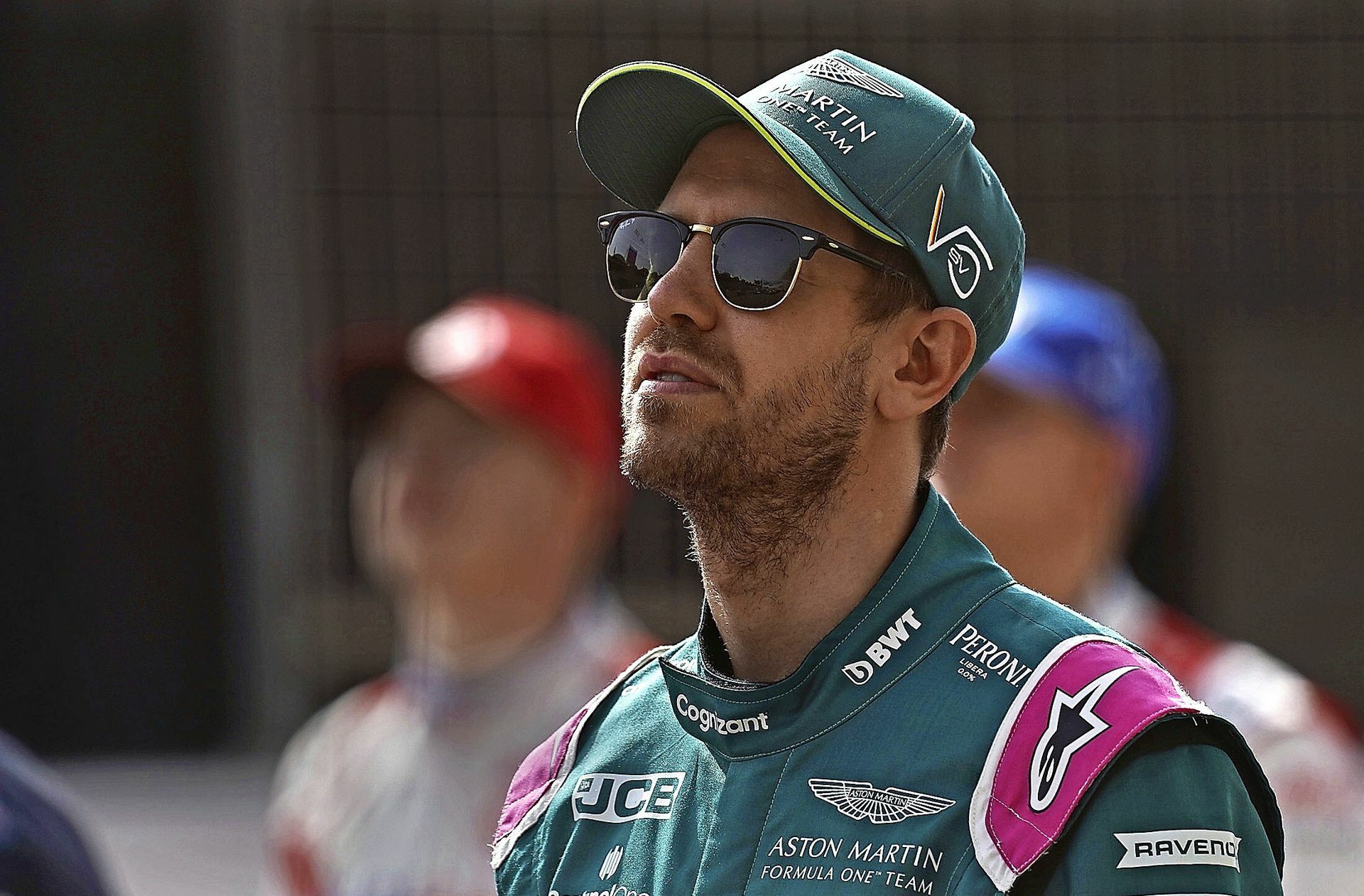 Sebastian Vettel ist selbst gespannt, was mit dem neuen Auto drin ist. Foto: dpa/Hasan Bratic