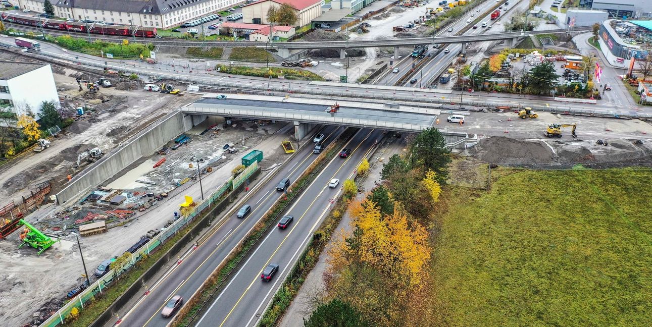 Die derzeit spektakulärste Infrastruktur-Maßnahme ist der Ausbau der A81 samt Überdeckelung. Es gibt aber noch jede Menge weiterer Themen.Bild: Dettenmeyer/A