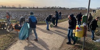 Der Sammeltrupp Maichingen startet zu seiner freiwilligen Aufräumaktion.