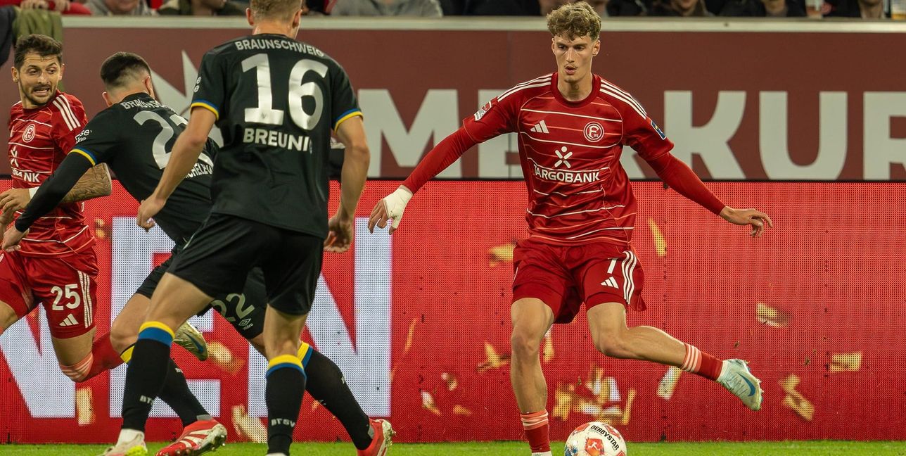 Luca Raimund hat sich am Oberschenkel verletzt. Bild: Eibner