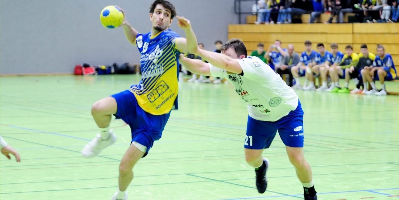 Ben Sautter von der HSG Schönbuch ist in dieser Szene nicht zu stoppen.Bild: Photostampe