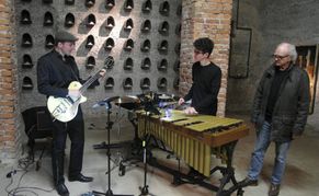 Martin Schäfer, Paul Ebert und Marinus van Aalst (von
links) in den „Erinnerungsräumen“.