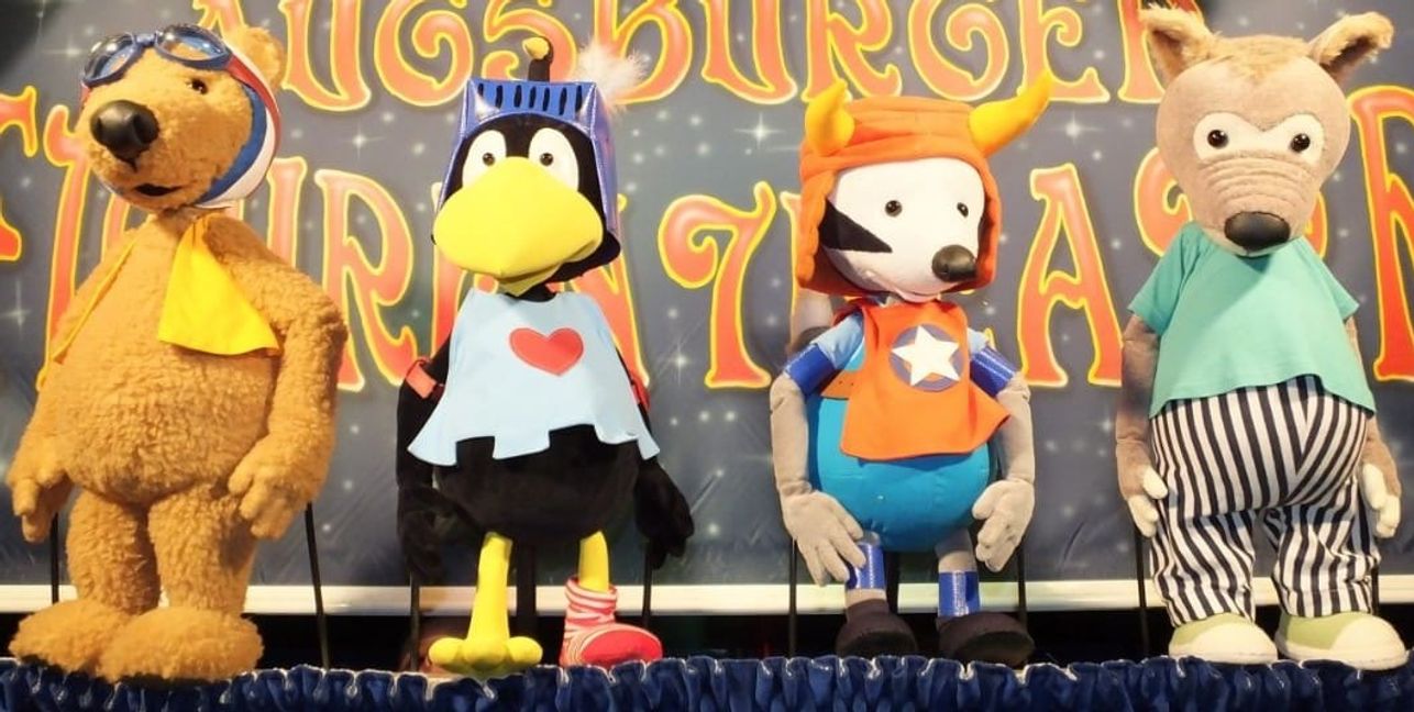 Der kleine Rabe Socke kommt am 10. Januar nach Maichingen.