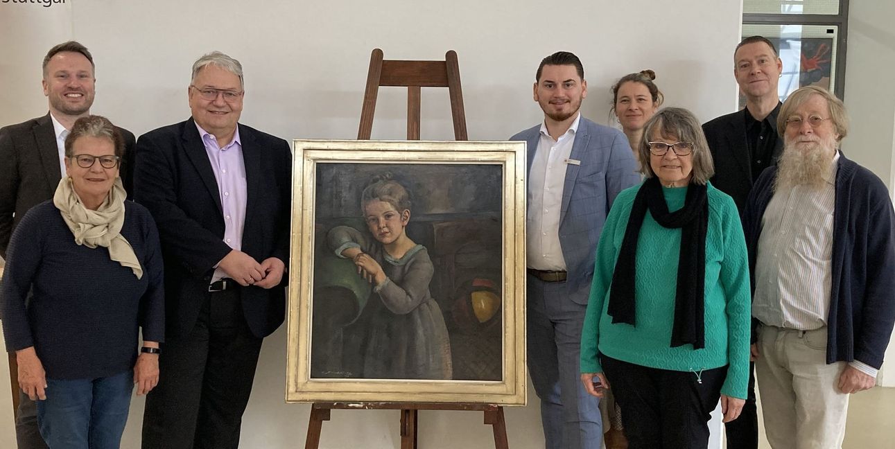 Auf unserem Foto (von links9: Sven Reisch, Leiter des Amts für Kultur, Heidrun Behm, Vorsitzende des Böblinger Galerievereins, Rainer Ganske, Böblinger Baugesellschaft, Patrick Pajda, Kulturstiftung der Kreissparkasse, Corinna Steimel, Galerieleiterin ,Ruth Ringwald, Böblinger Galerieverein, Markus Baumgart, Böblinger Galerieverein und Gunter Krieger, Schatzmeister des Böblinger Galerievereins.