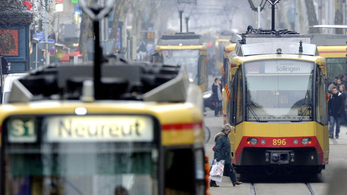 Das Karlsruher Stadtbahnsystem galt lange als vorbildlich. Aber es ist finanziell unter Druck.