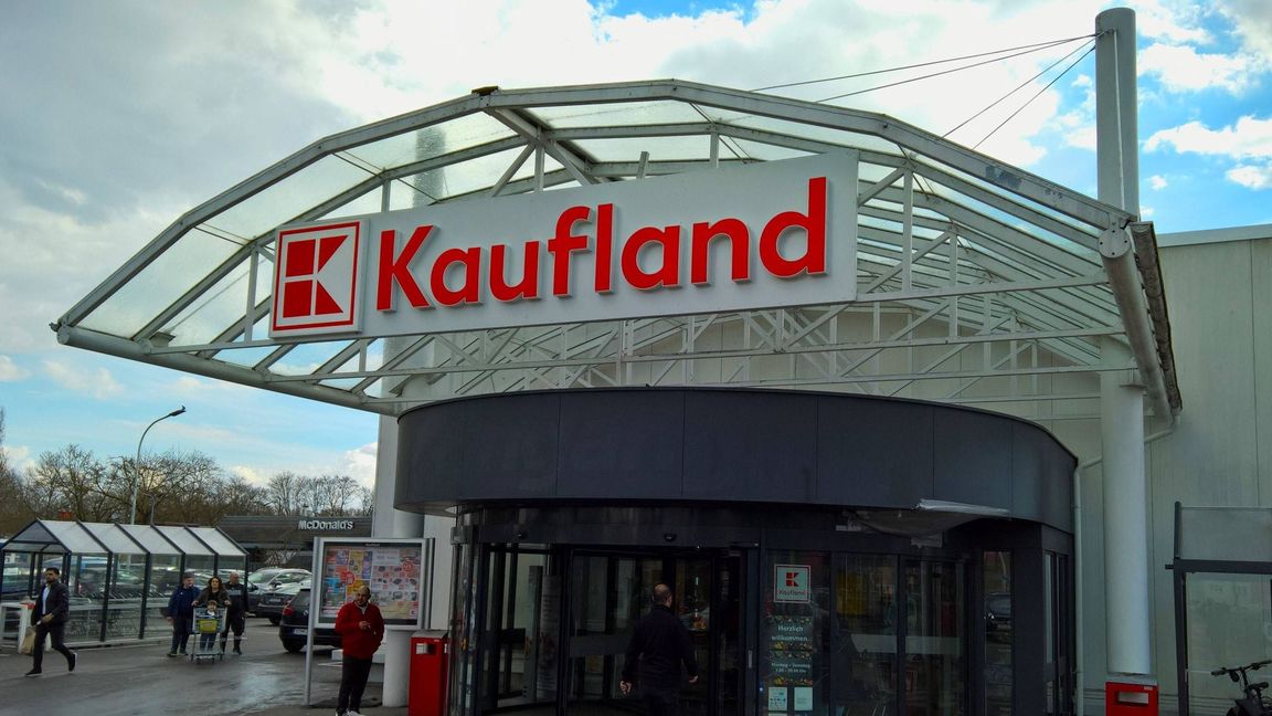 Der Gründer von Kaufland und Lidl ist wieder der reichste Deutsche. (Symbolbild)
