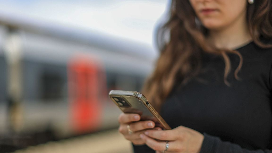 Beim Bahnfahren hakt das Internet oft noch sehr.