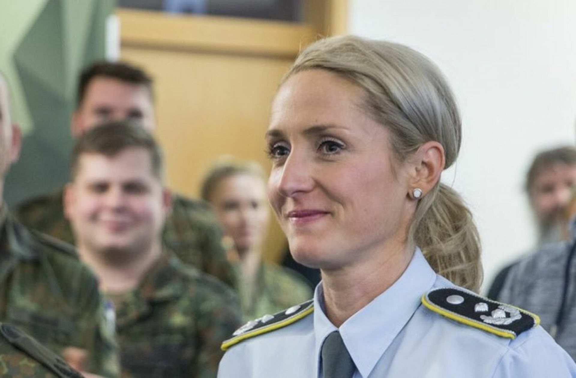 Anne Bressem hat 2001 ihre Grundausbildung bei der Bundeswehr begonnen. Im selben Jahr trat die heute 38-Jährige in die SPD ein. Foto: Bundeswehr