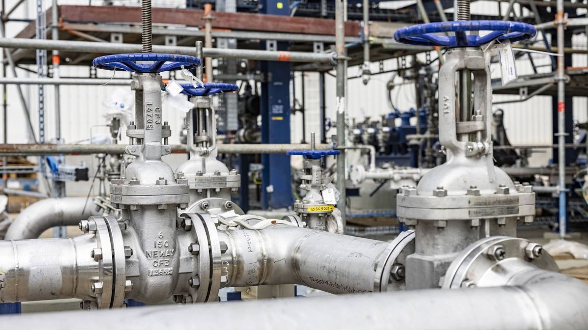 Die Stimmung der Unternehmen in Deutschland ist laut Umfrage des Münchner Ifo-Instituts auch im August weiter gefallen.