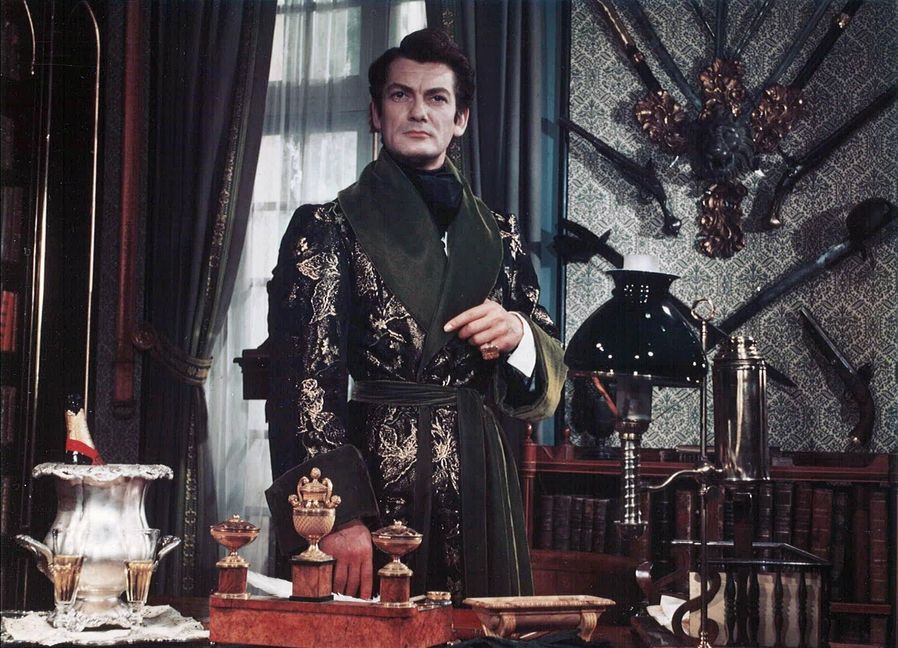Gleich erkannt? Jean Marais diesmal nicht mit Louis de Funés in „Fantomas“, sondern als „Der Graf von Monte Christo“.
