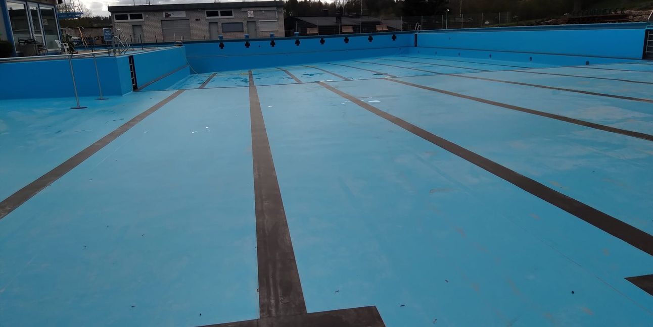 Jetzt noch Wasser hinein, dann kann im Gärtringer Freibad geplanscht werden.