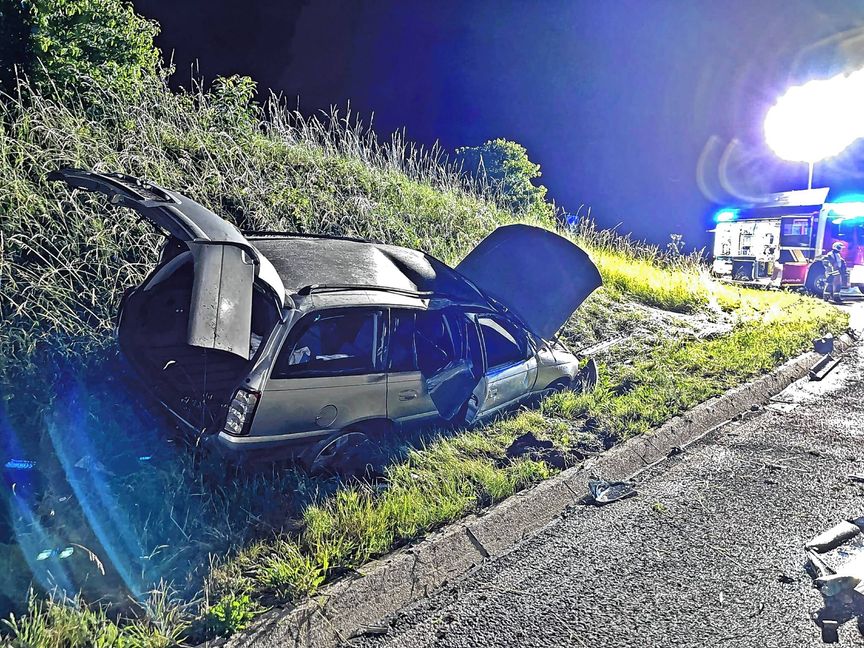 Der 23-jähriger Fahrer verursachte bei dem Unfall in Rutesheim einen Schaden von rund 12 000 Euro.