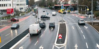 Der Kreuzungsbereich Mahdental-/Schwert-/Wilhelm-Haspel-Straße in Sindelfingen.