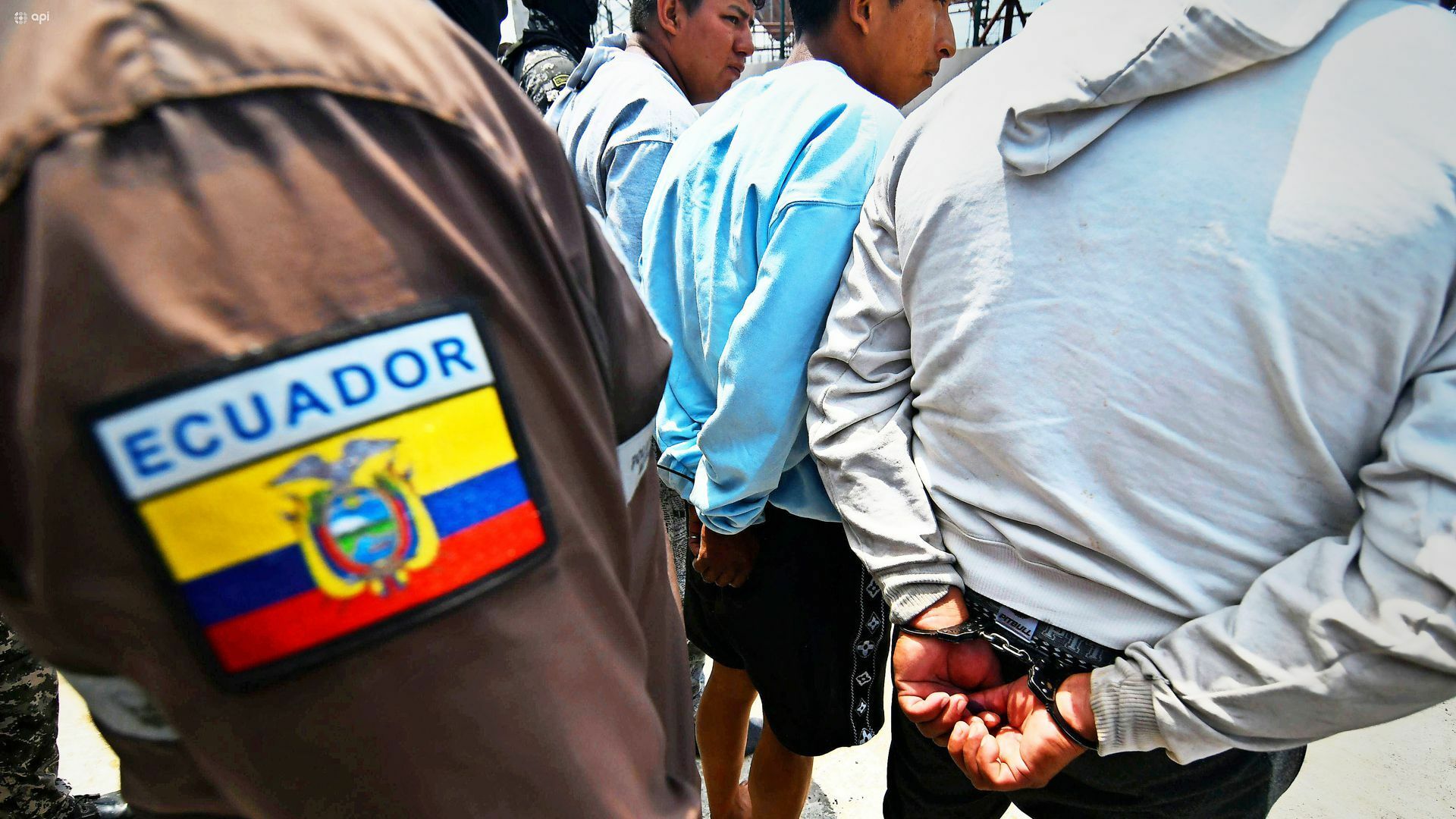 Trotz aller Festnahmen: in Ecuador eskaliert die Gewalt.     Foto: imago//Ariel Ochoa