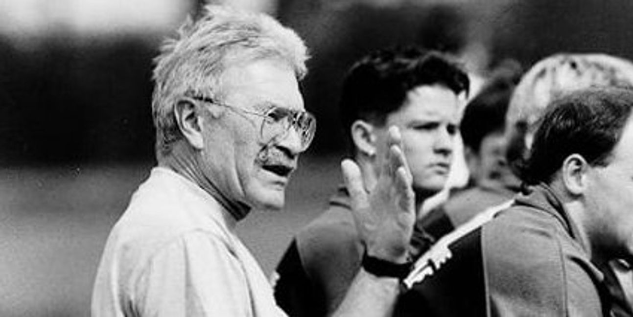 Herbert Dienelt 1999 auf der Trainerbank der SV Böblingen.Bild: Stampe