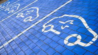 Elektroautos machen weltweit einen immer höheren Anteil der Neuzulassungen aus. (Symbolbild)