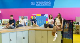 Das AI-xpress-Team: Enrico Zeiler, David Frey, Lars Schulze, Johanna Gelzer und Dr. Kathrin Steinbrink (von links).