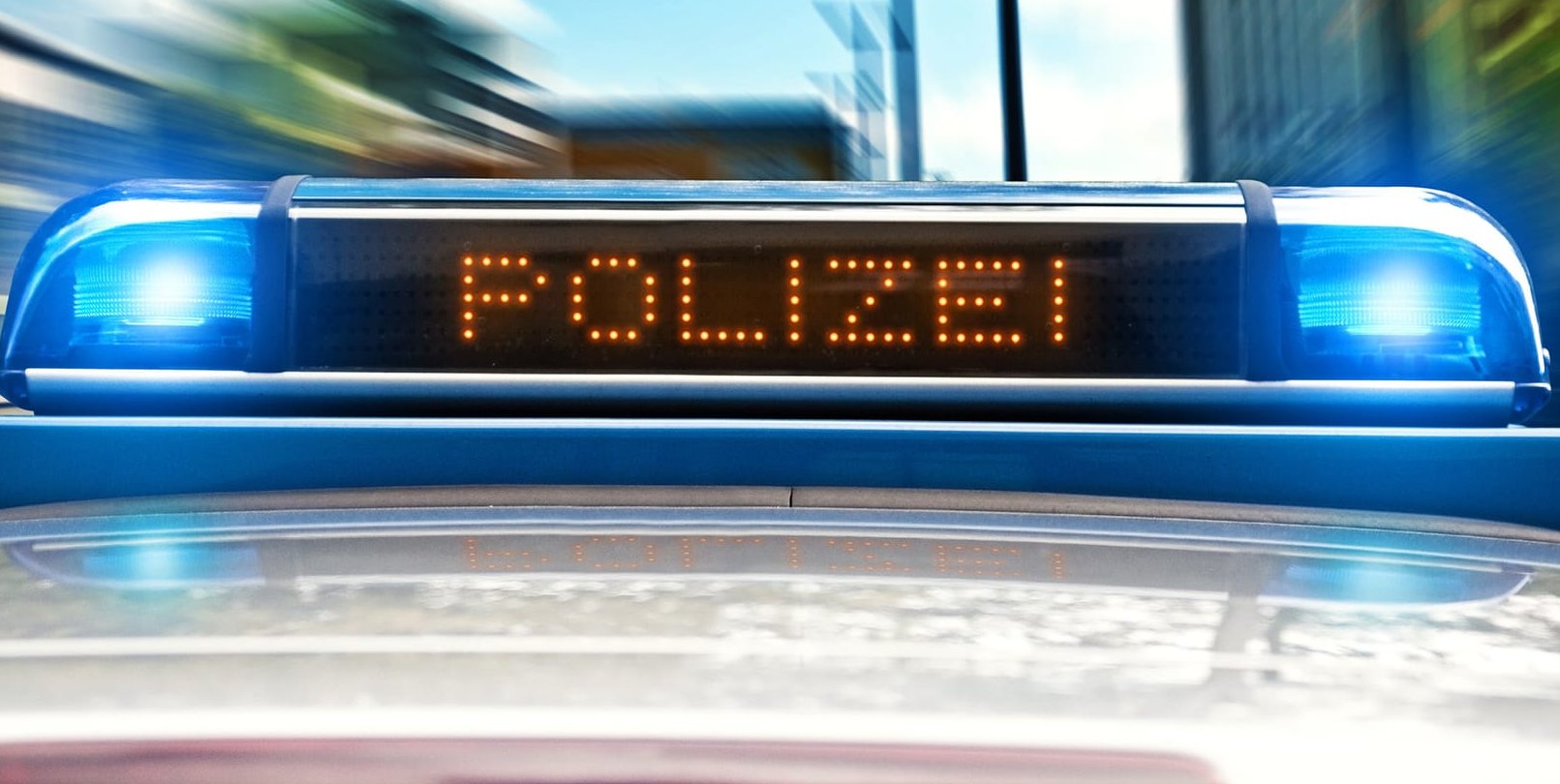 Die Polizei sucht Zeugen.