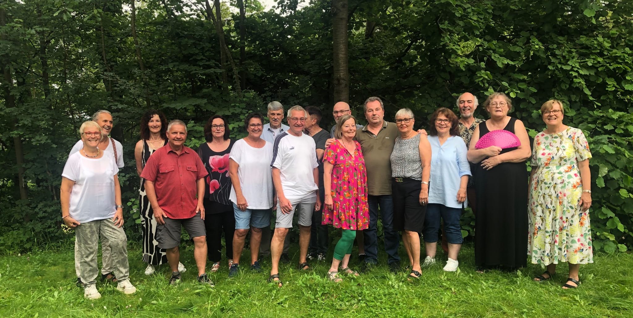 50 Jahre nach dem Abschluss hat sich die 10c der Raelschule am Klostergarten wieder getroffen. Bild: Bühl