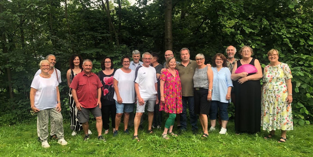 50 Jahre nach dem Abschluss hat sich die 10c der Raelschule am Klostergarten wieder getroffen. Bild: Bühl