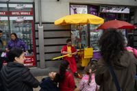 Bummeln in der Sindelfinger Innenstadt am verkaufsoffenen Sonntag.