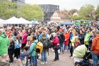 Bummeln in der Sindelfinger Innenstadt am verkaufsoffenen Sonntag.