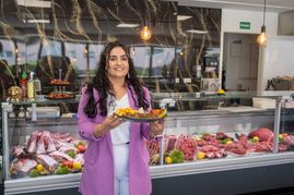 Frisch aus der Fleischtheke auf den Teller, das ist das Konzept vom Restaurant Gaziantep. Bild: Nüßle