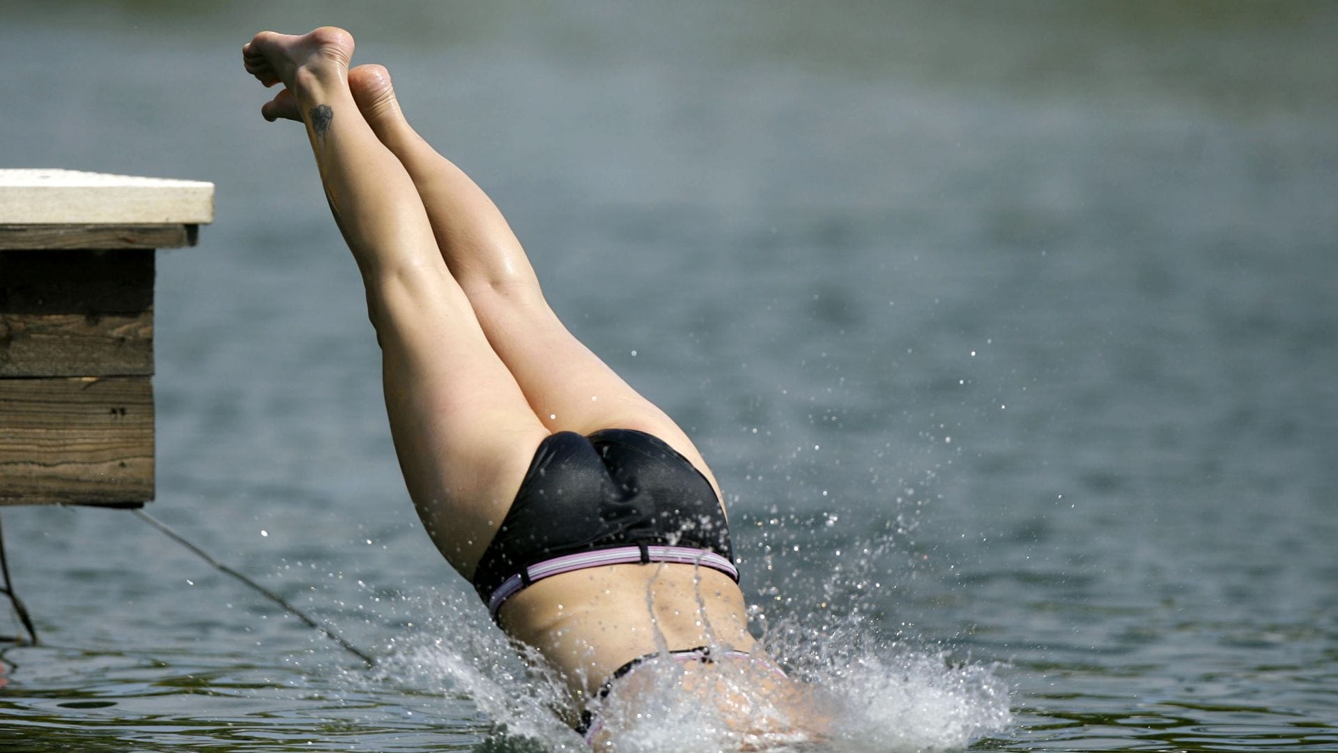 Der Sommer bleibt durchwachsen: Langsam wird es Badewetter, wenn auch weiterhin mit Gewittern und Starkregen zu rechnen ist.