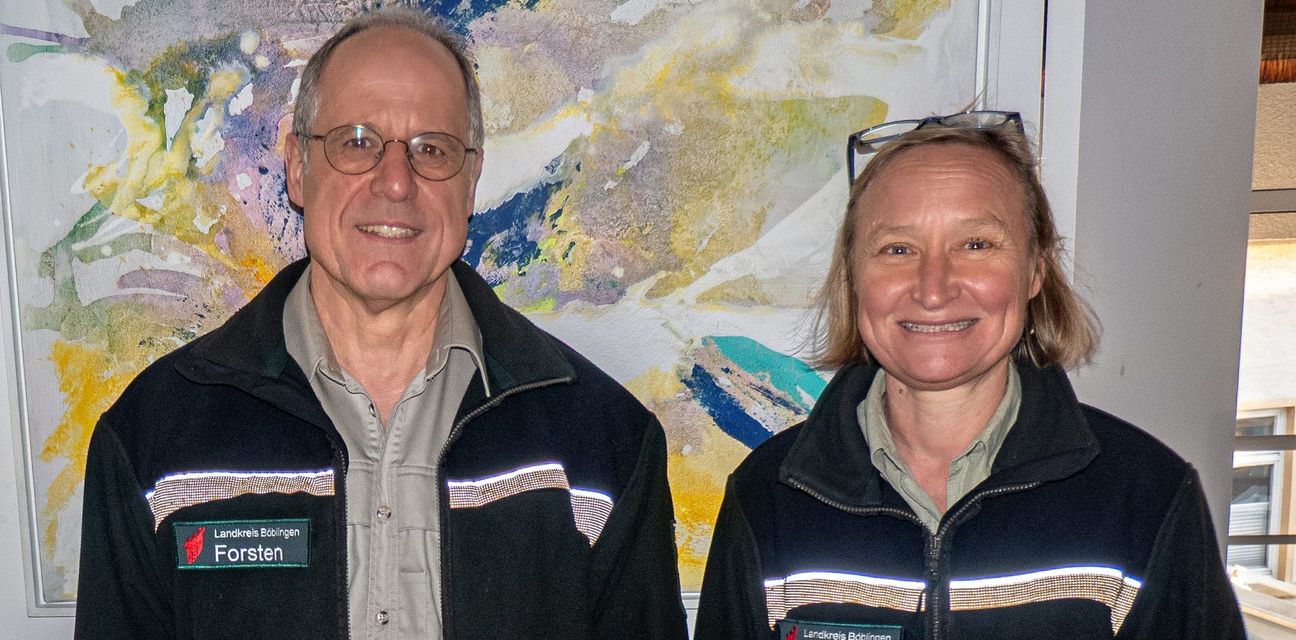 Gaben im Aidlinger Gemeinderat einen umfassenden Walbericht: Revierförster Thomas Widmayer und die stellvertretende Kreis-Forstamtsleiterin Alexandra Radlinger. Bild: Richter