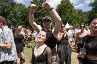Feinster Techno und super Stimmung im Sindelfinger Freibad.