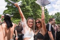 Feinster Techno und super Stimmung im Sindelfinger Freibad.