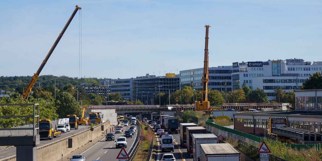 Die Bauarbeiten für den Ausbau der A 81 halten seit Jahren den Verkehr im Ausnahmezustand.