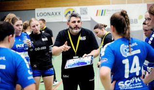 HSG-Coach Mischa Herok freut sich auf die sanierte Murkenbachhalle.
