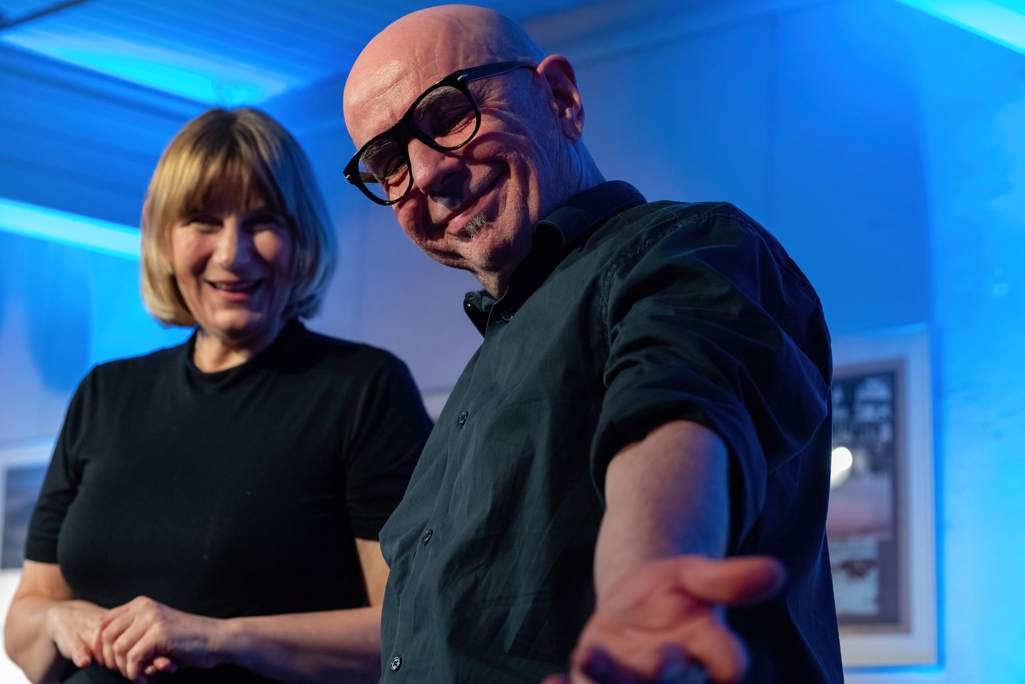 Die ARTGenossen sind mal wieder im Blauen Haus zu Gast. Bild: Frank Fautz