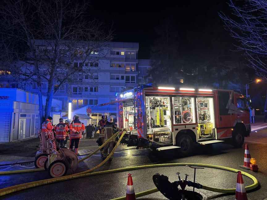 Großeinsatz in der Theodor-Heuss-Straße.